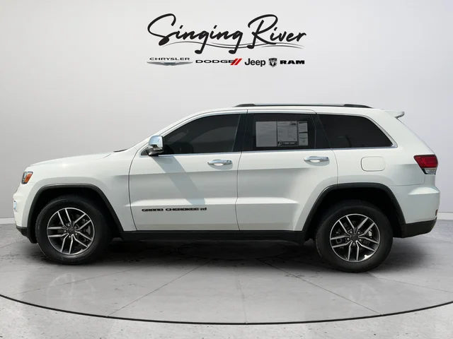Used 2022 White Jeep Limited image 4