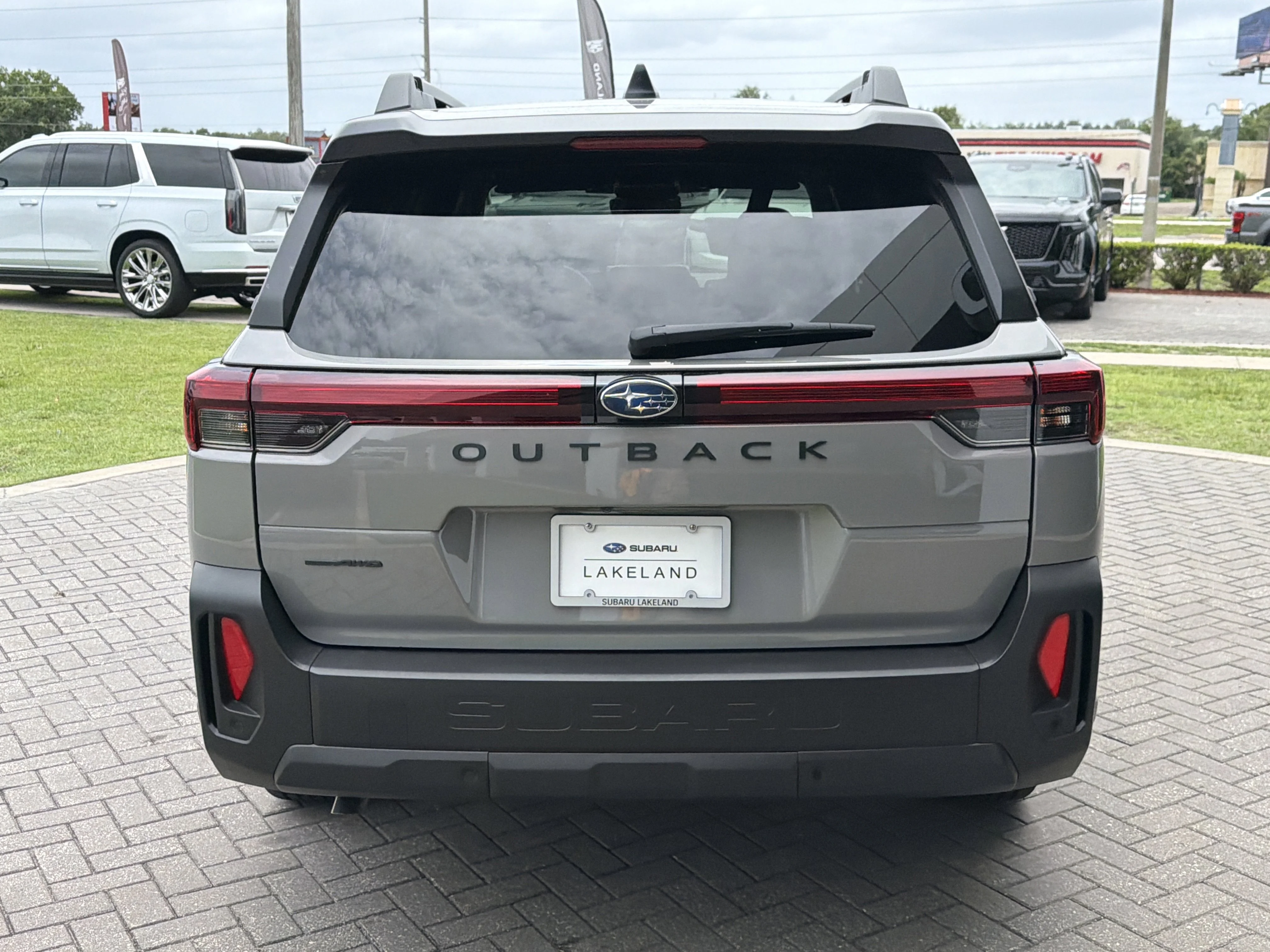New 2026 RIVER ROCK PEARL Subaru Limited image 5