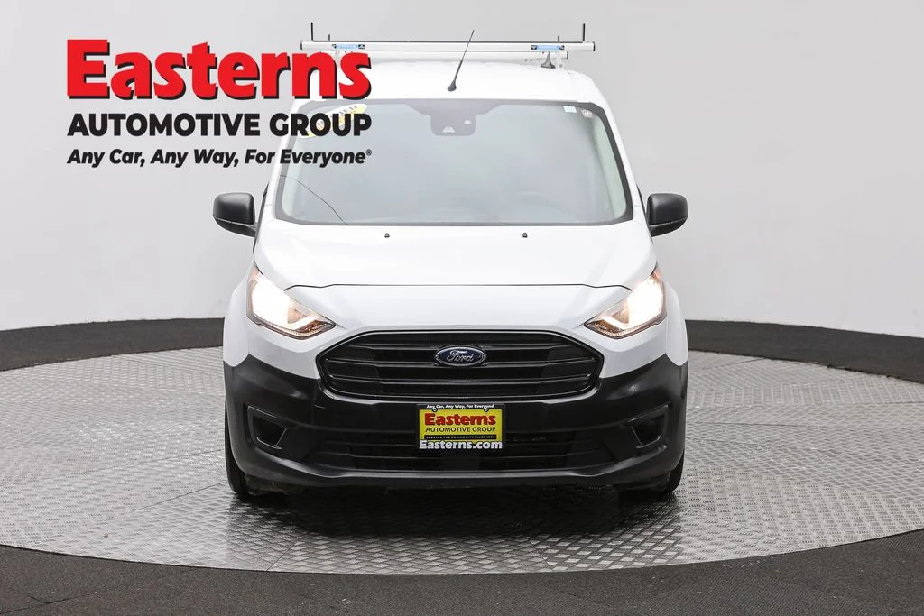 Used 2022 White Ford XL image 2