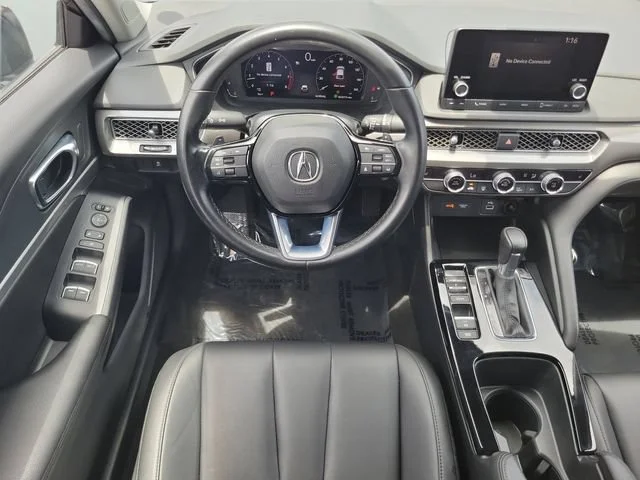 Used 2024  Acura BASE image 12