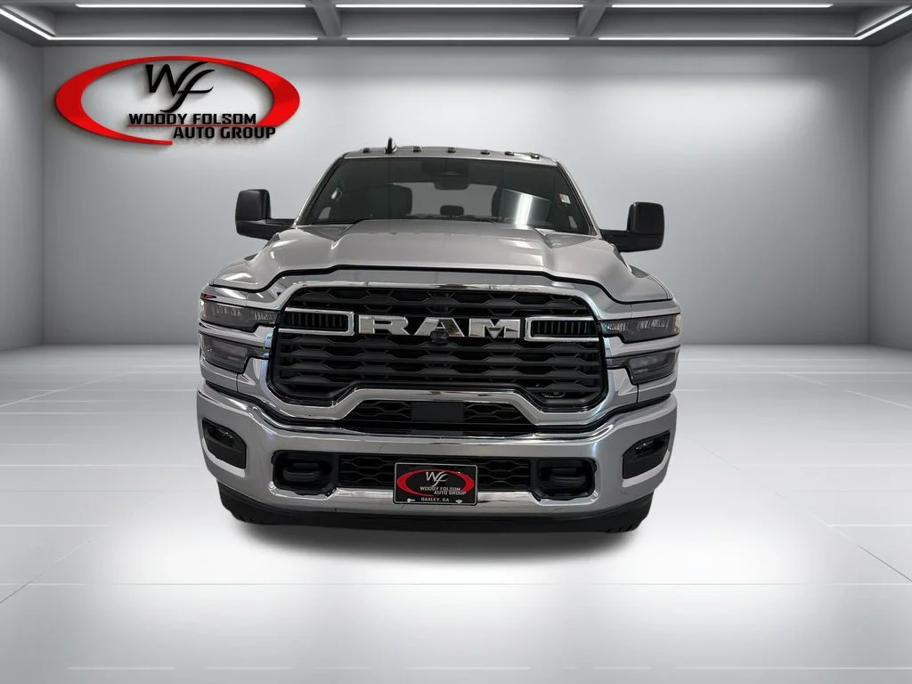 New 2026 Silver Ram Tradesman image 2
