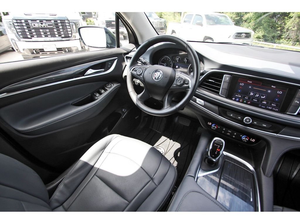 Used 2021 Black Buick Essence image 10