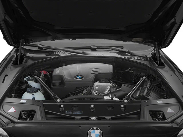 Used 2014 Dark Graphite BMW 535i xDrive image 13