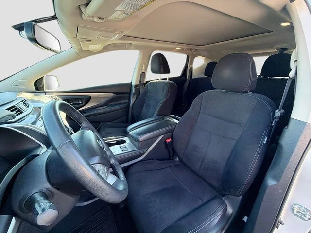 Used 2018 Silver Nissan SV image 11