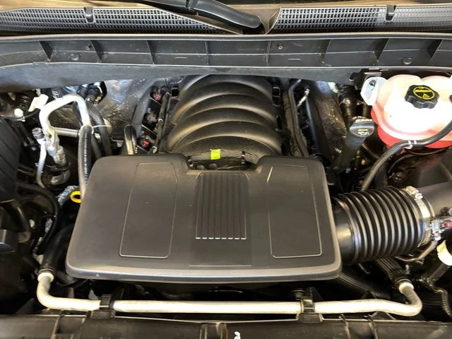 Used 2026 Silver GMC Denali image 21