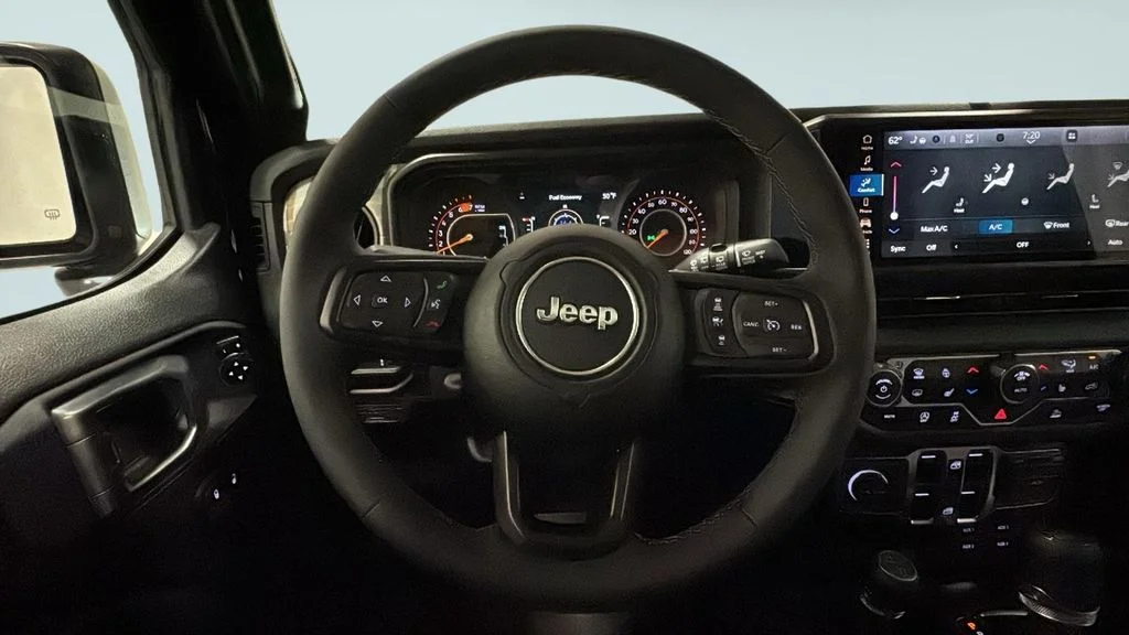 New 2026 Black Clear-Coat Exterior Paint Jeep 85th Anniversary Edition image 24