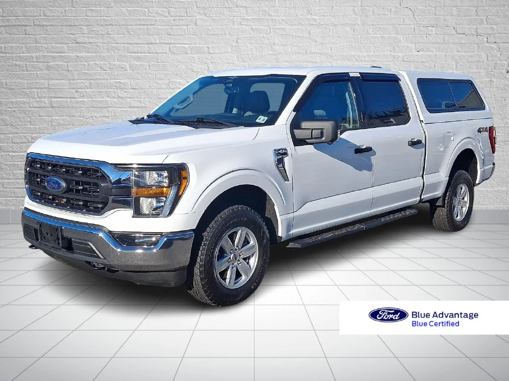 Used 2023 White Ford XLT image 1