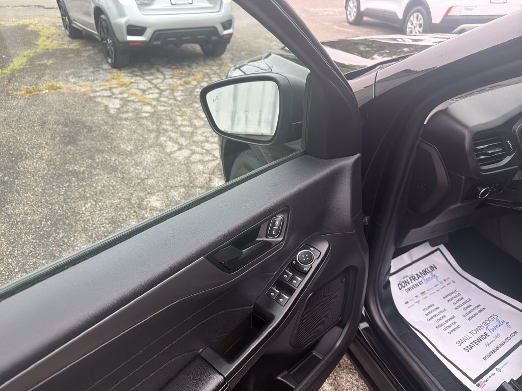 Used 2025 Black Ford Active image 11