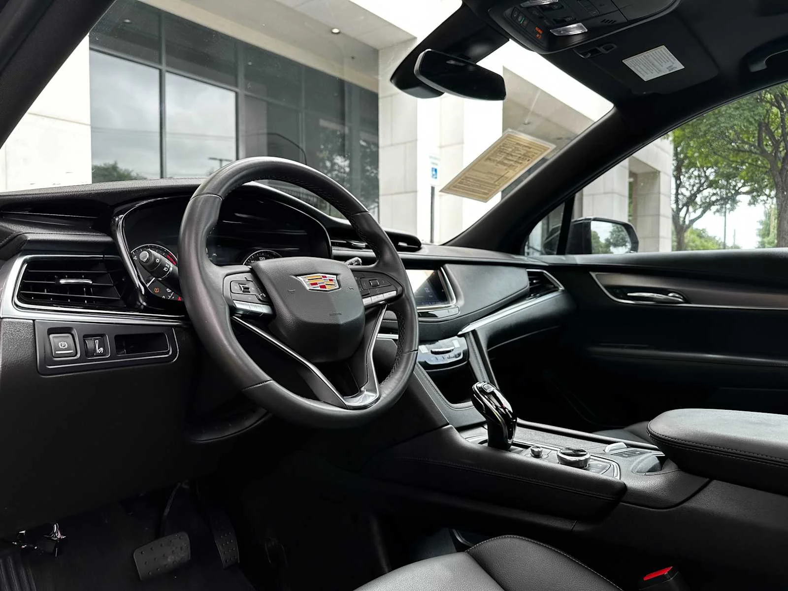 Certified Used 2025 Stellar Black Metallic Cadillac Luxury image 8