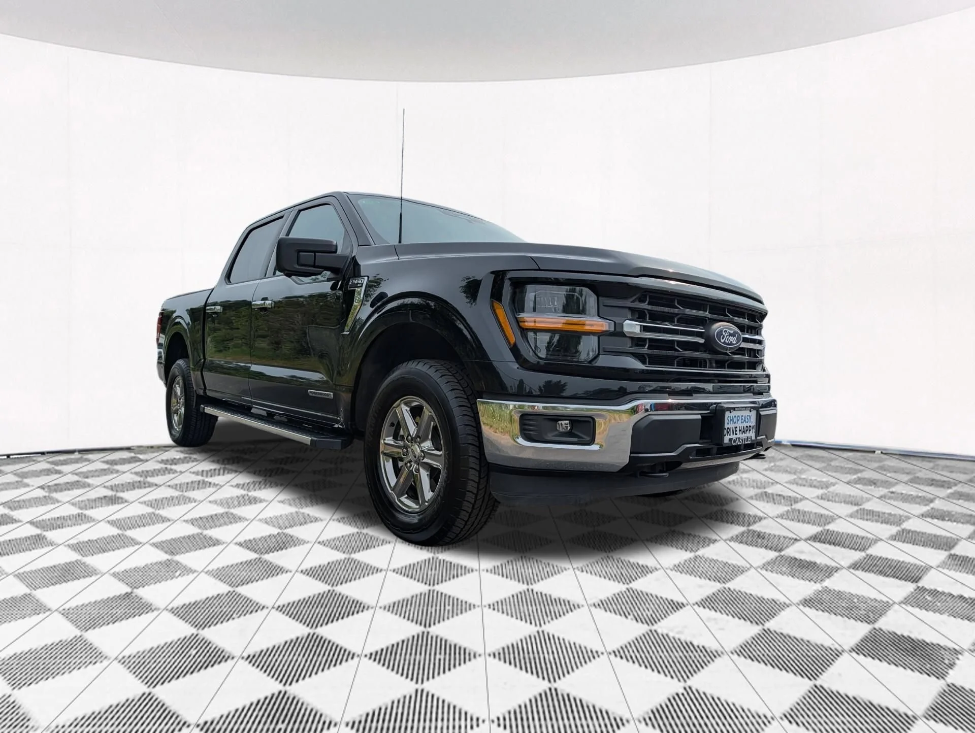 Used 2024 Black Ford XLT image 16