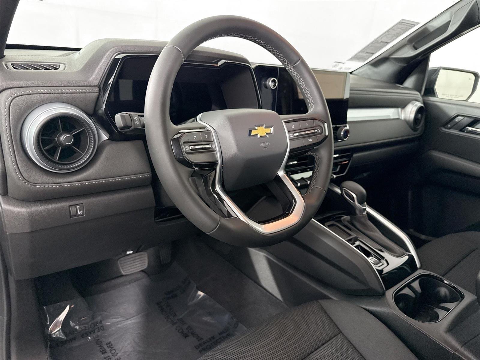 Used 2026 Black Chevrolet 2WD LT image 4