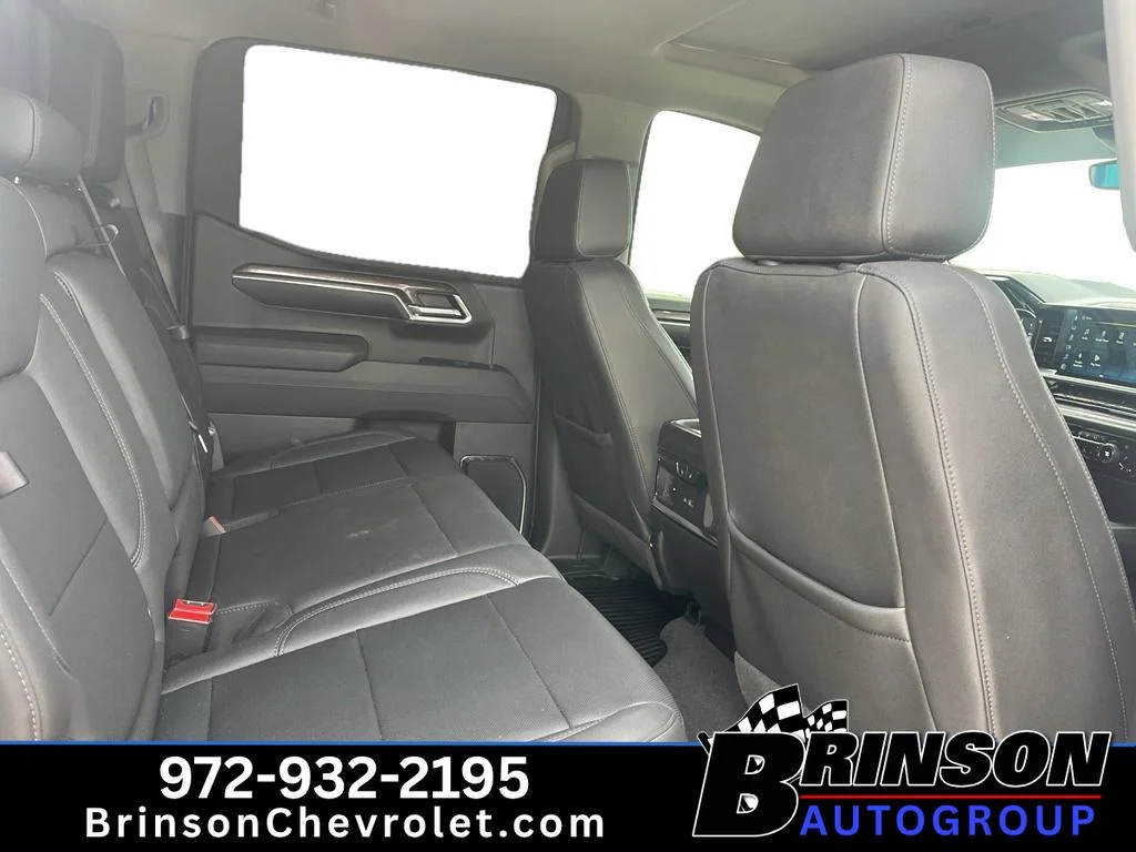 Used 2024 Iridescent Pearl Tricoat Chevrolet LTZ image 5