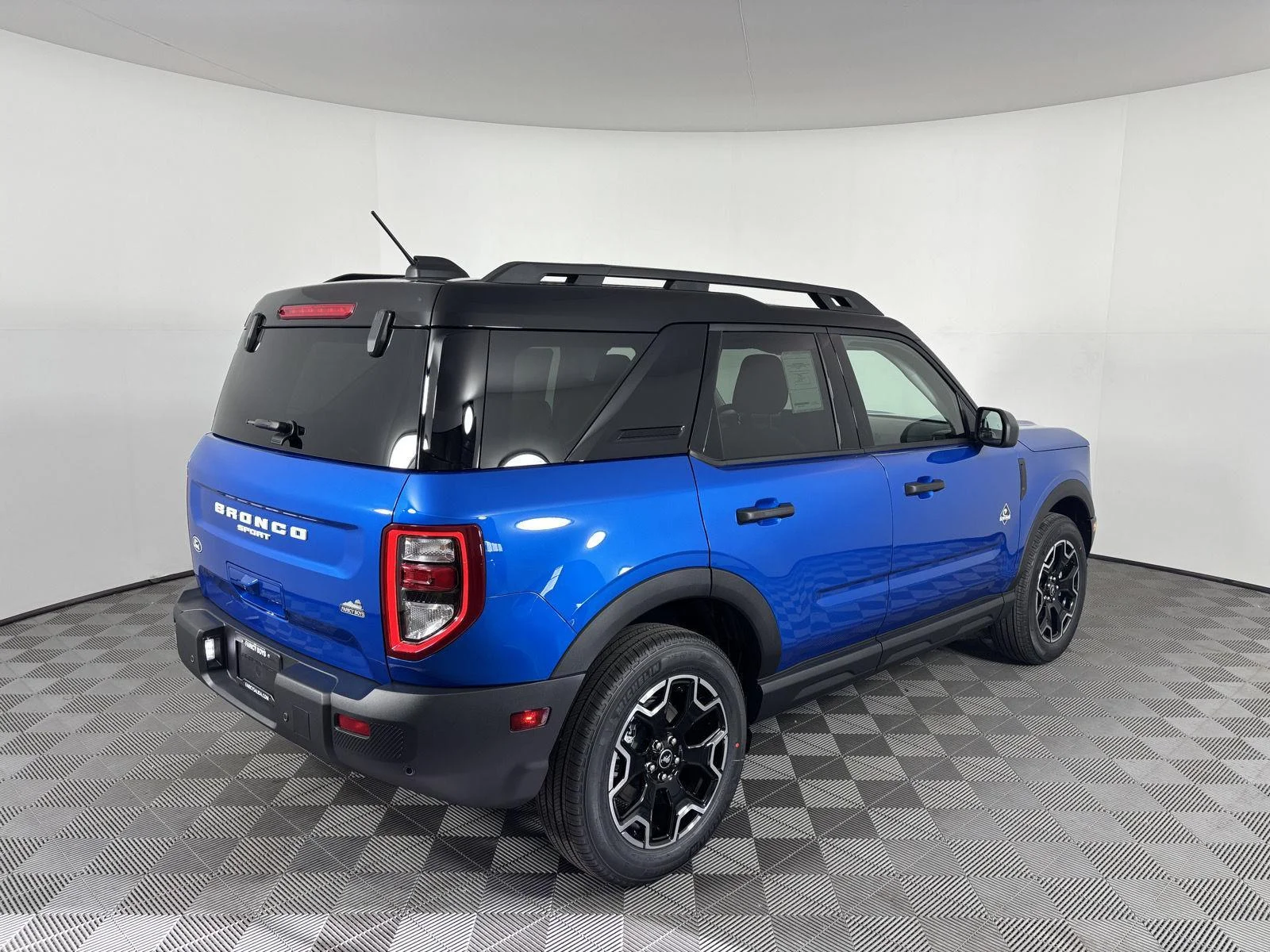 Used 2026 Velocity Blue Metallic Ford Outer Banks image 9