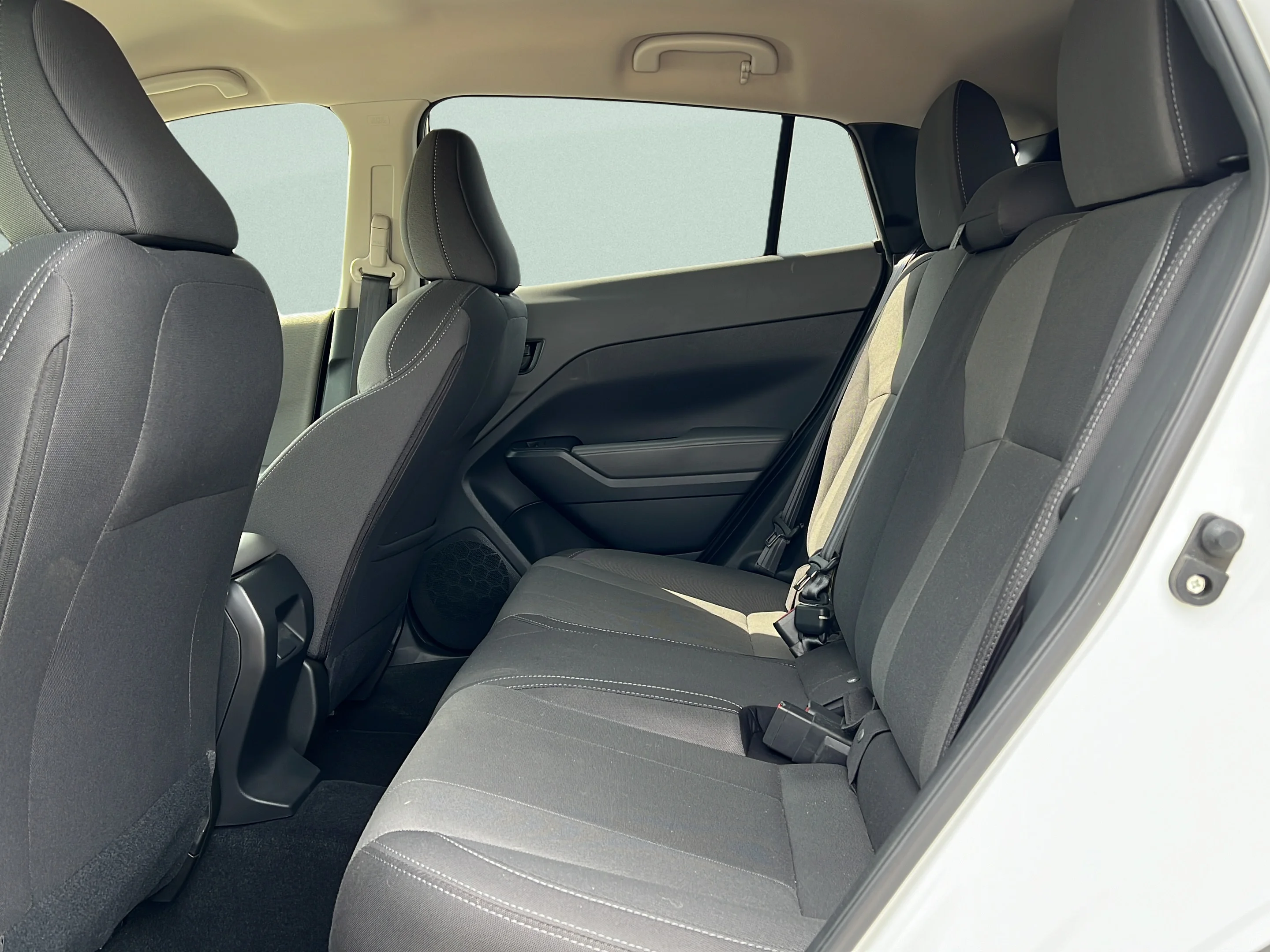 Used 2024 Crystal White Pearl Subaru Base image 10