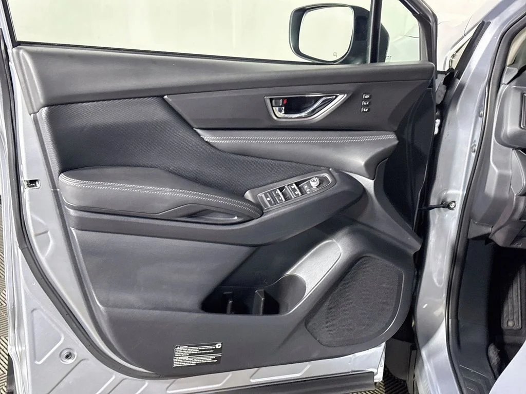 Used 2023 Silver Subaru Limited image 10