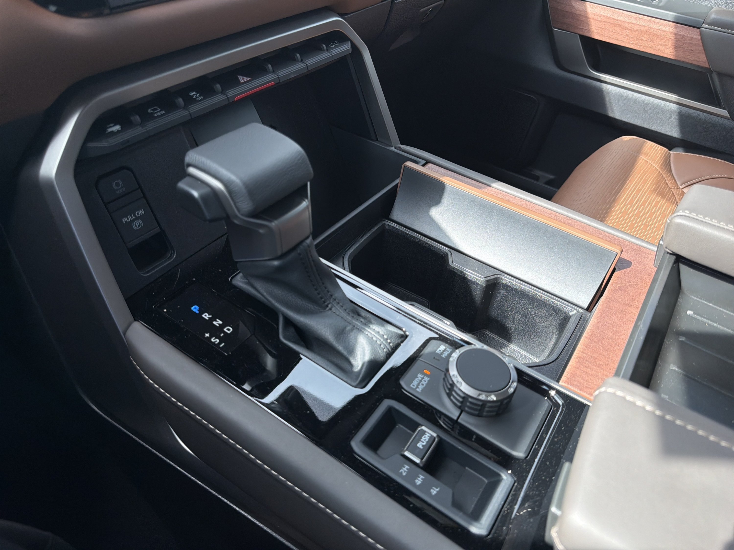 2026 Toyota Tundra 1794 Edition - Photo 26