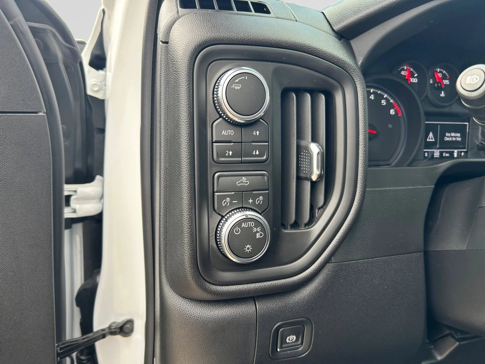 New 2026 Summit White GMC Pro image 15