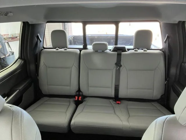 Used 2023 Gray Ford XLT image 26