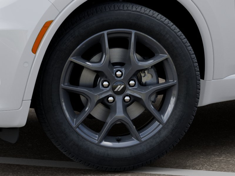 New 2026 White Knuckle Clear-Coat Exterior Paint Dodge GT Plus HEMI V8 Blacktop image 8