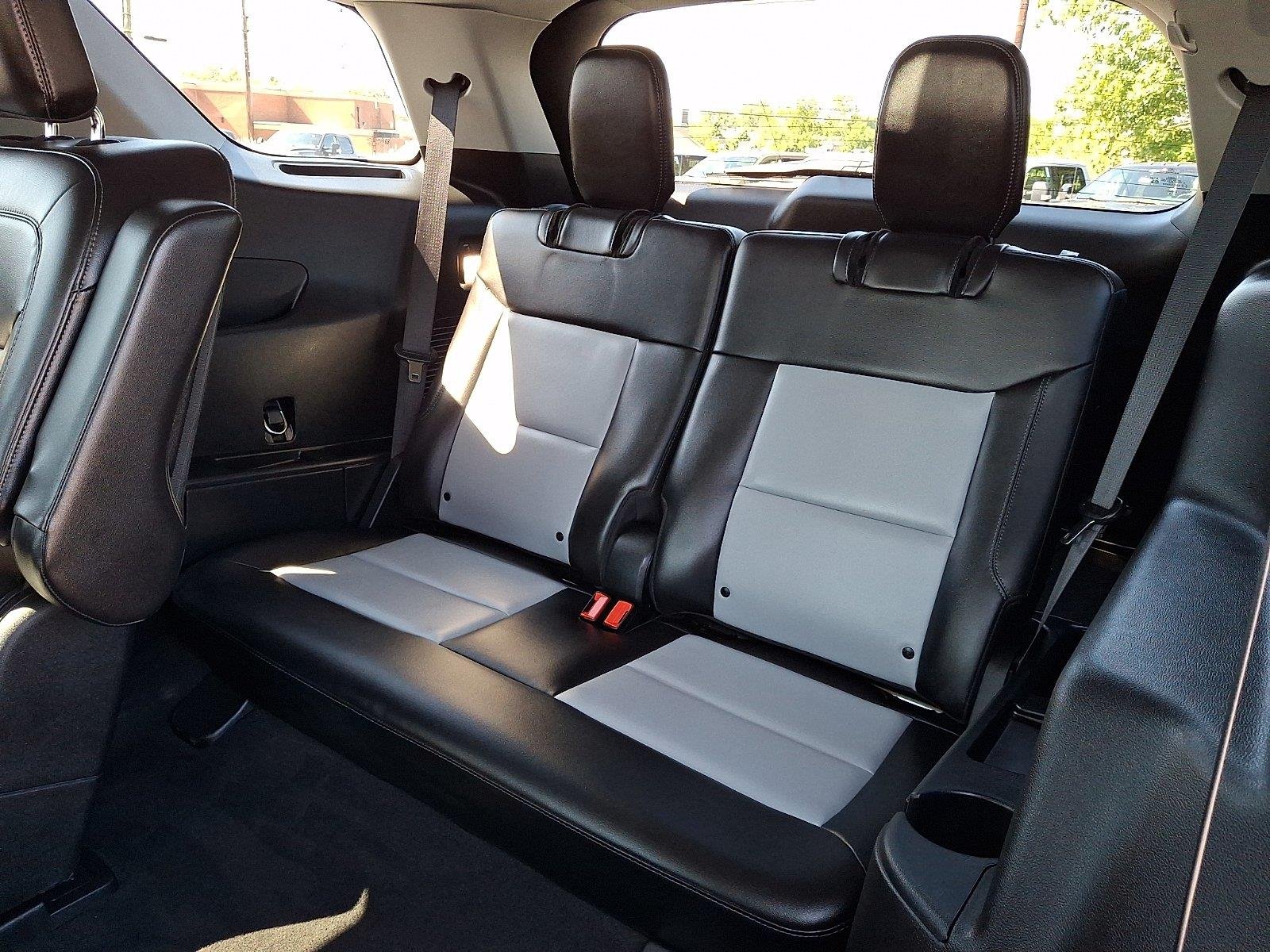 Used 2023 Agate Black Ford XLT image 11