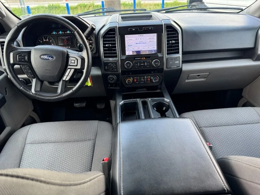 Used 2020 Iconic Silver Metallic Ford XLT image 11