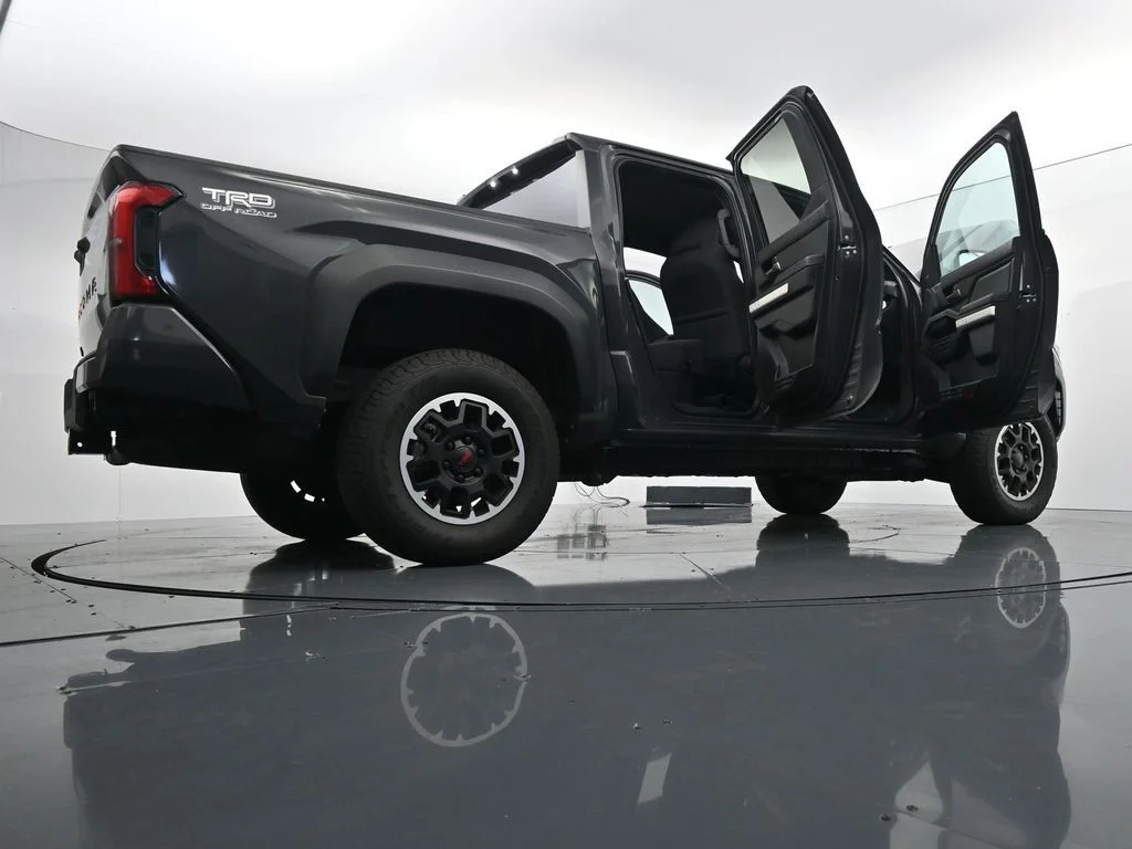 Used 2024  Toyota TRD Off-Road image 40