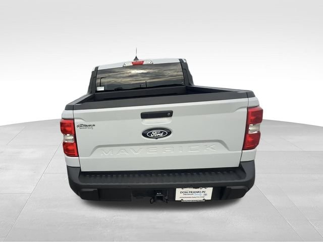 Used 2025 White Ford XLT image 4
