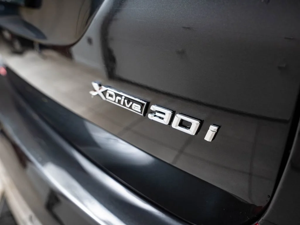 Used 2019 Dark Graphite Metallic BMW xDrive30i image 20