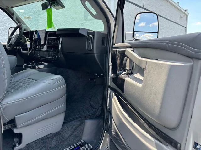 New 2026 Special Exterior Color GMC Explorer Limited SE image 19