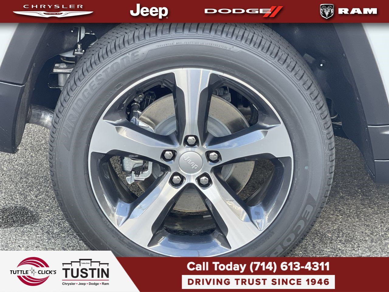 New 2026 Bright White Clear-Coat Exterior Paint Jeep Limited image 11