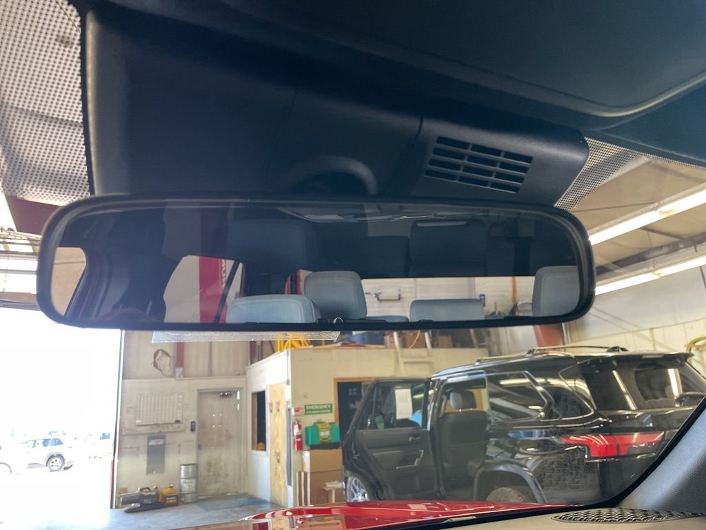 2026 Toyota 4Runner SR5 - Photo 20