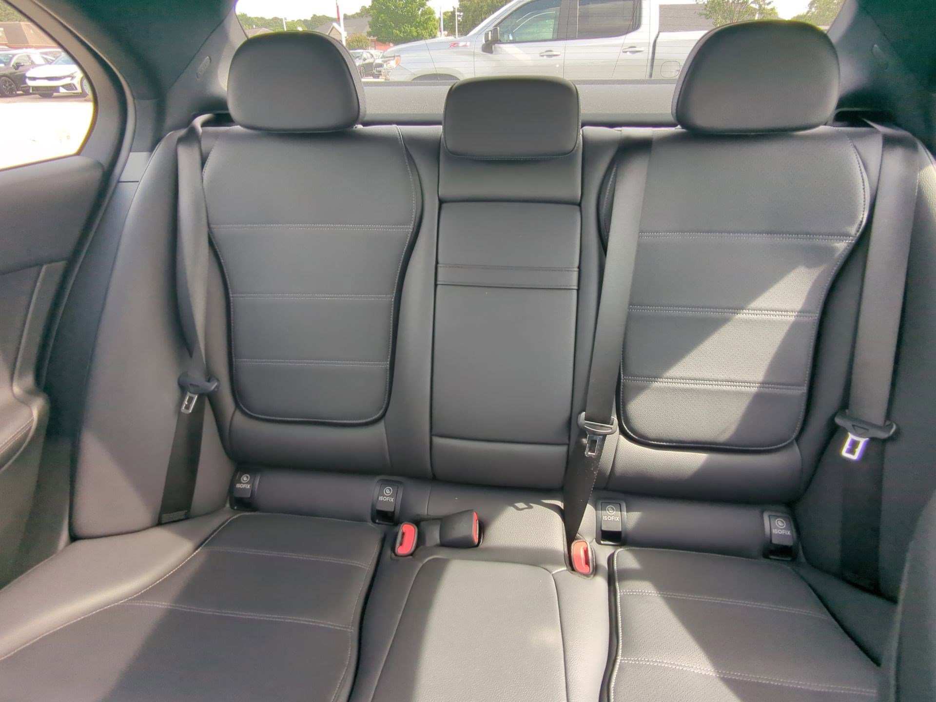2025 Mercedes-Benz C-Class Sedan C 300 - Photo 22