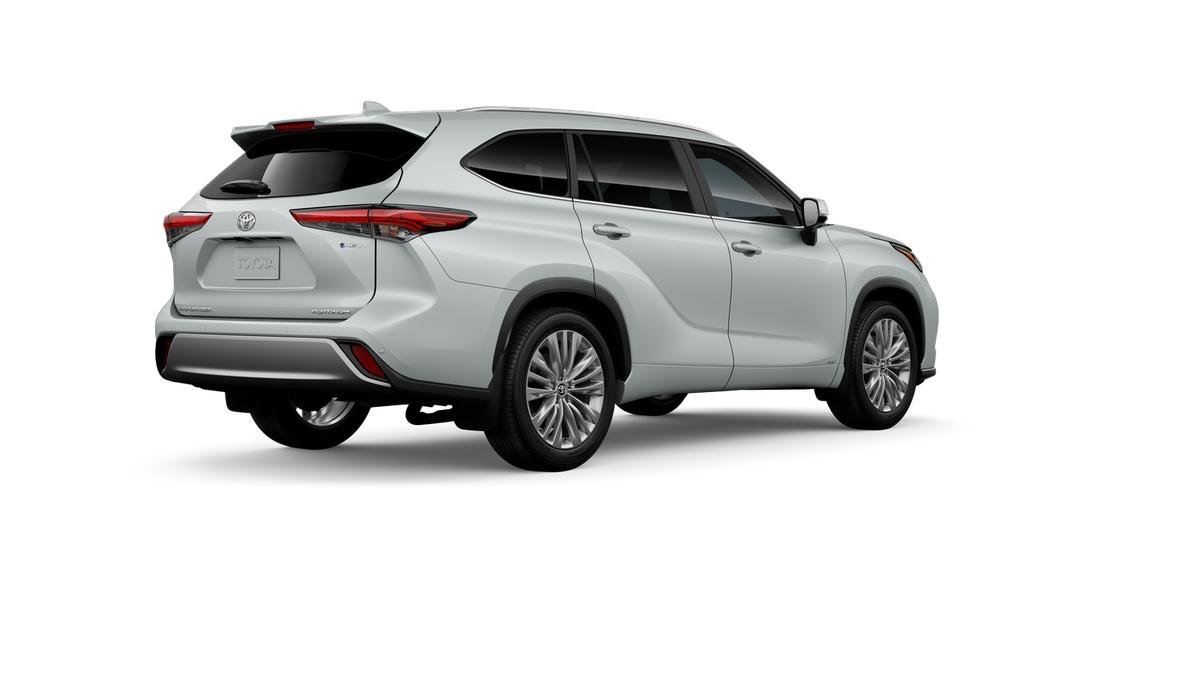New 2026 Wind Chill Pearl Toyota Hybrid Platinum image 32