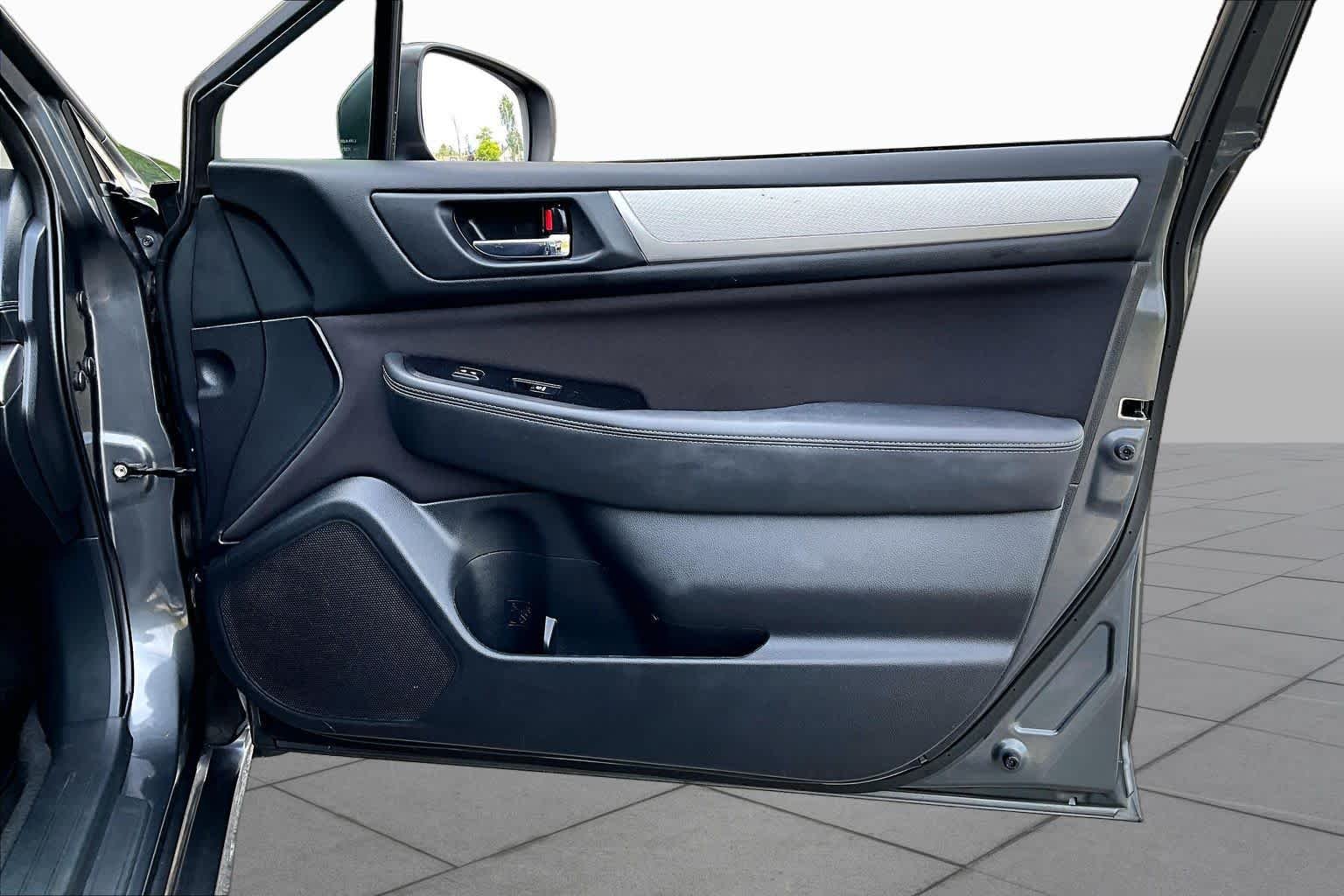 Used 2018 Magnetite Gray Metallic Subaru Premium image 23
