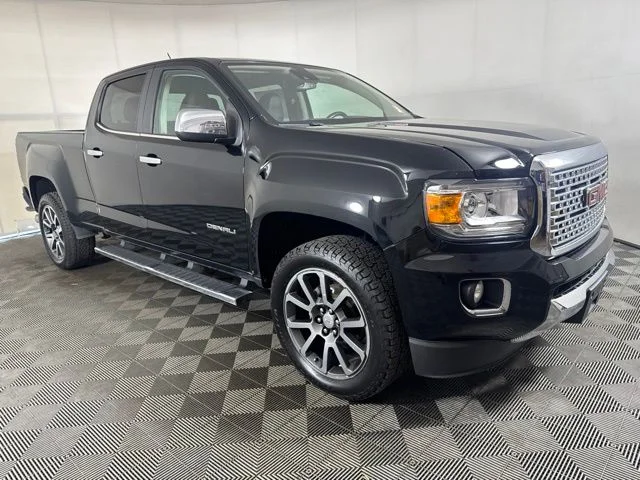 Used 2018 Black GMC Denali image 1