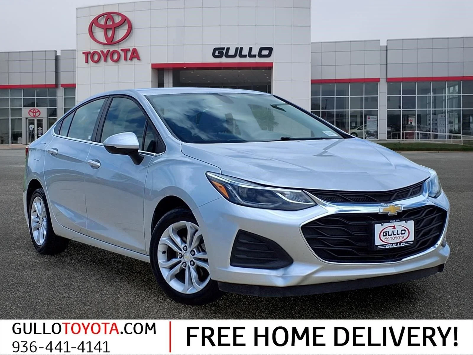 Used 2019 Silver Chevrolet LT image 1
