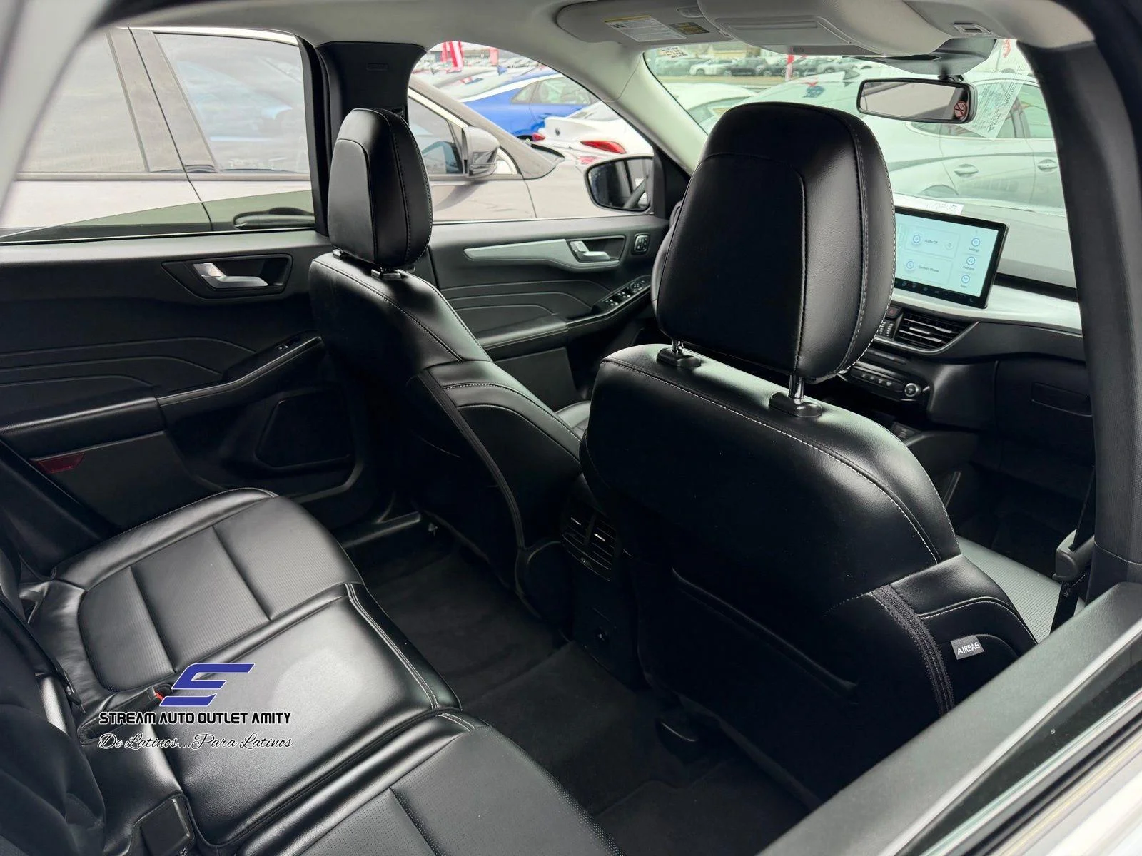 2025 Ford Escape Platinum - Photo 12