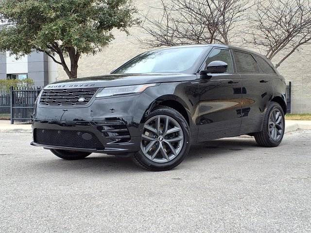 New 2026 Range Rover Velar Dynamic SE