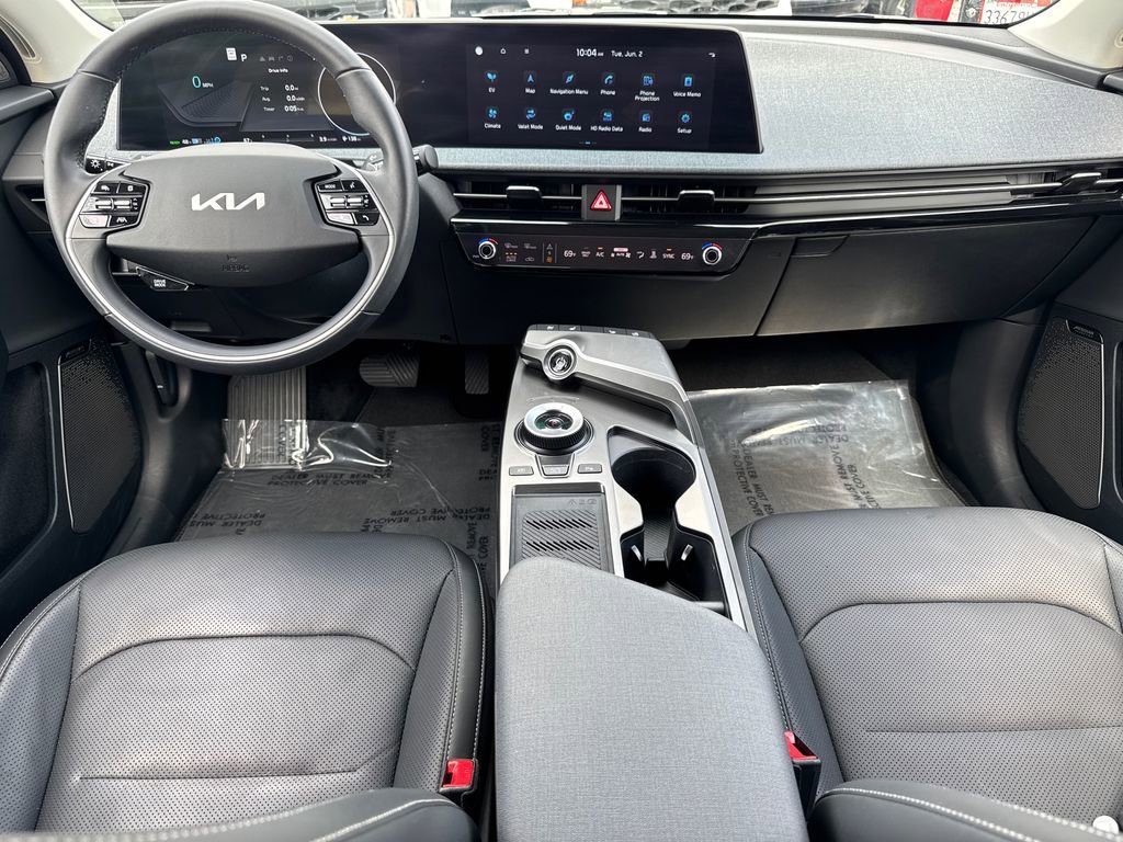 Used 2023 White Kia Wind image 20
