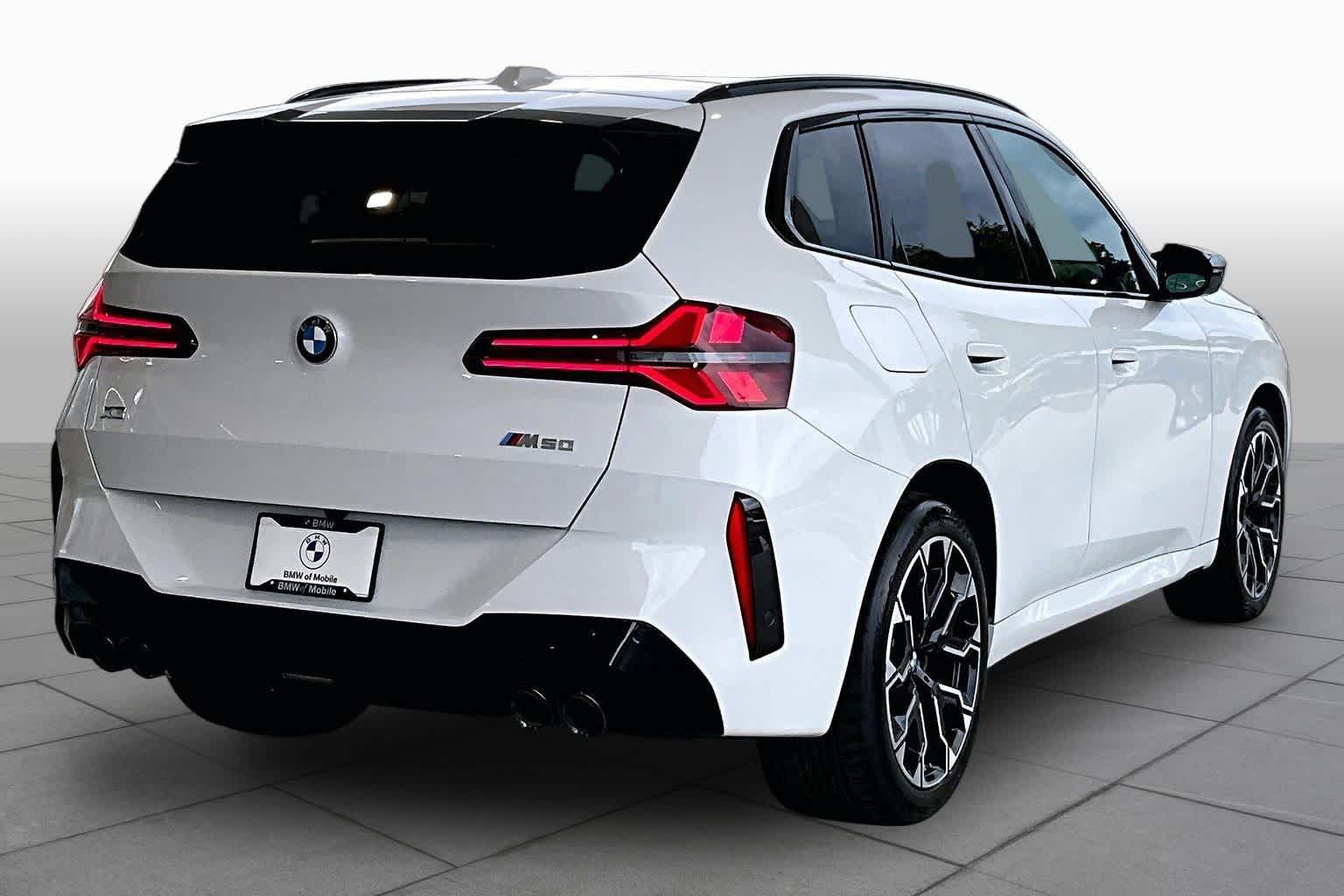Certified Used 2026 Alpine White BMW M50 xDrive image 12