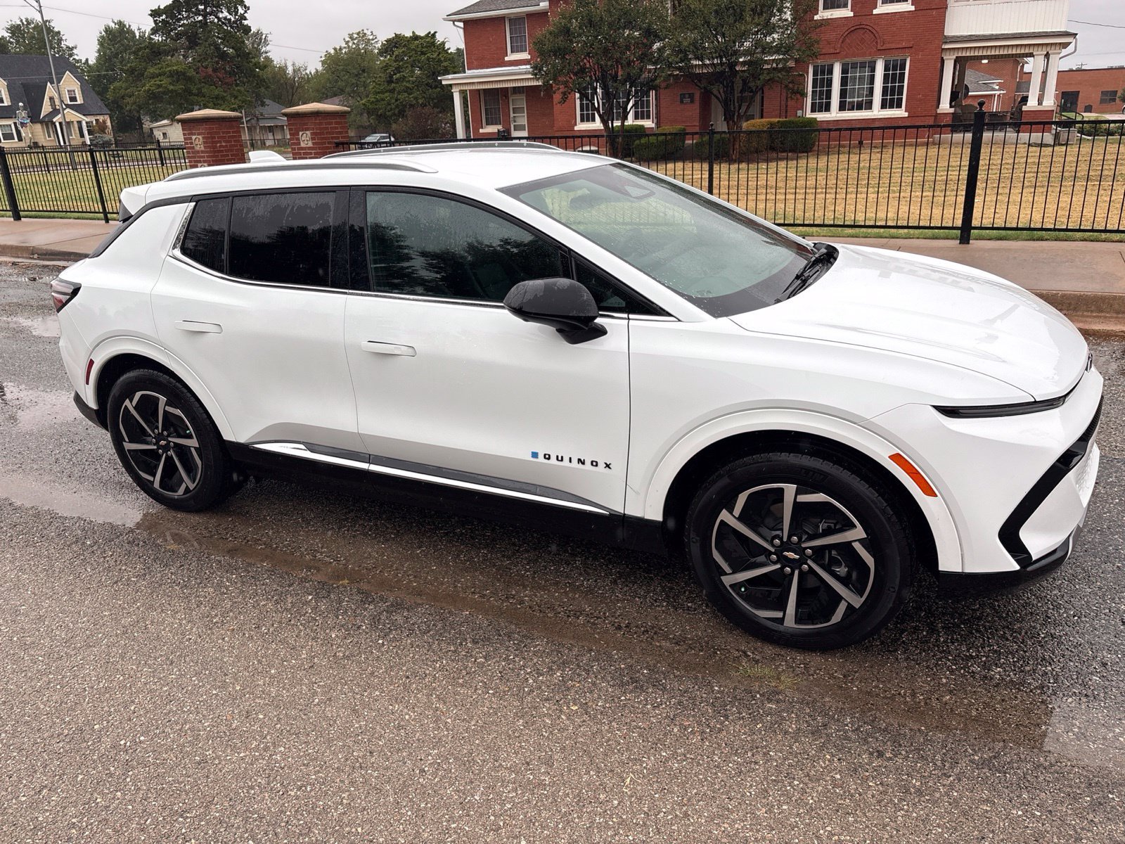 Used 2024 Chevrolet Equinox EV LT with VIN 3GN7DLRPXRS271293 for sale in Okarche, OK