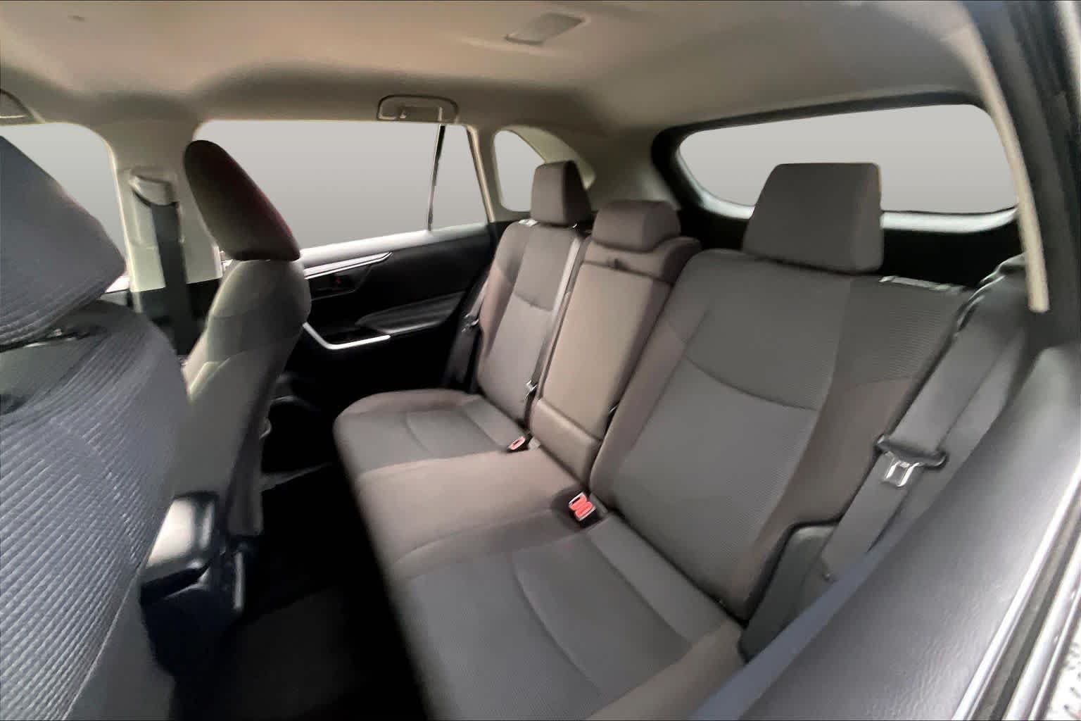 Used 2025 Midnight Black Metallic Toyota LE image 20