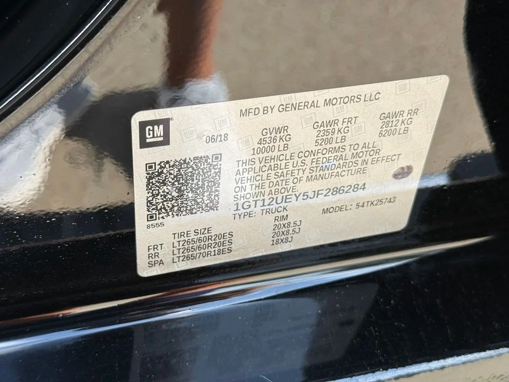 Used 2018 Black GMC Denali image 13