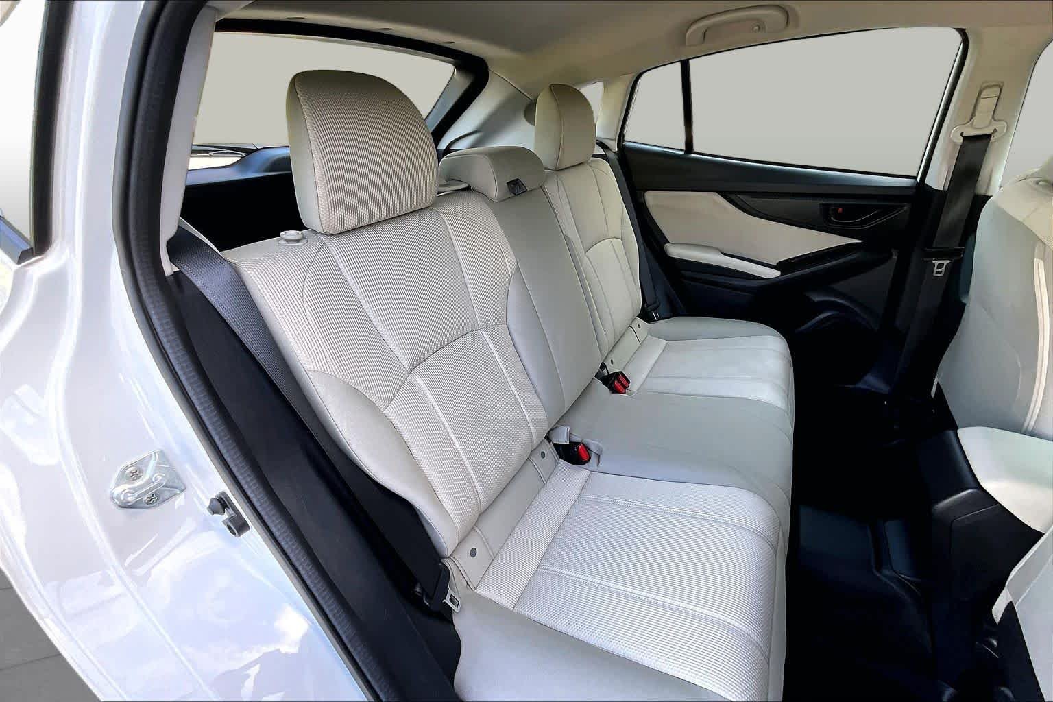 Used 2023 Crystal White Pearl Subaru  image 20