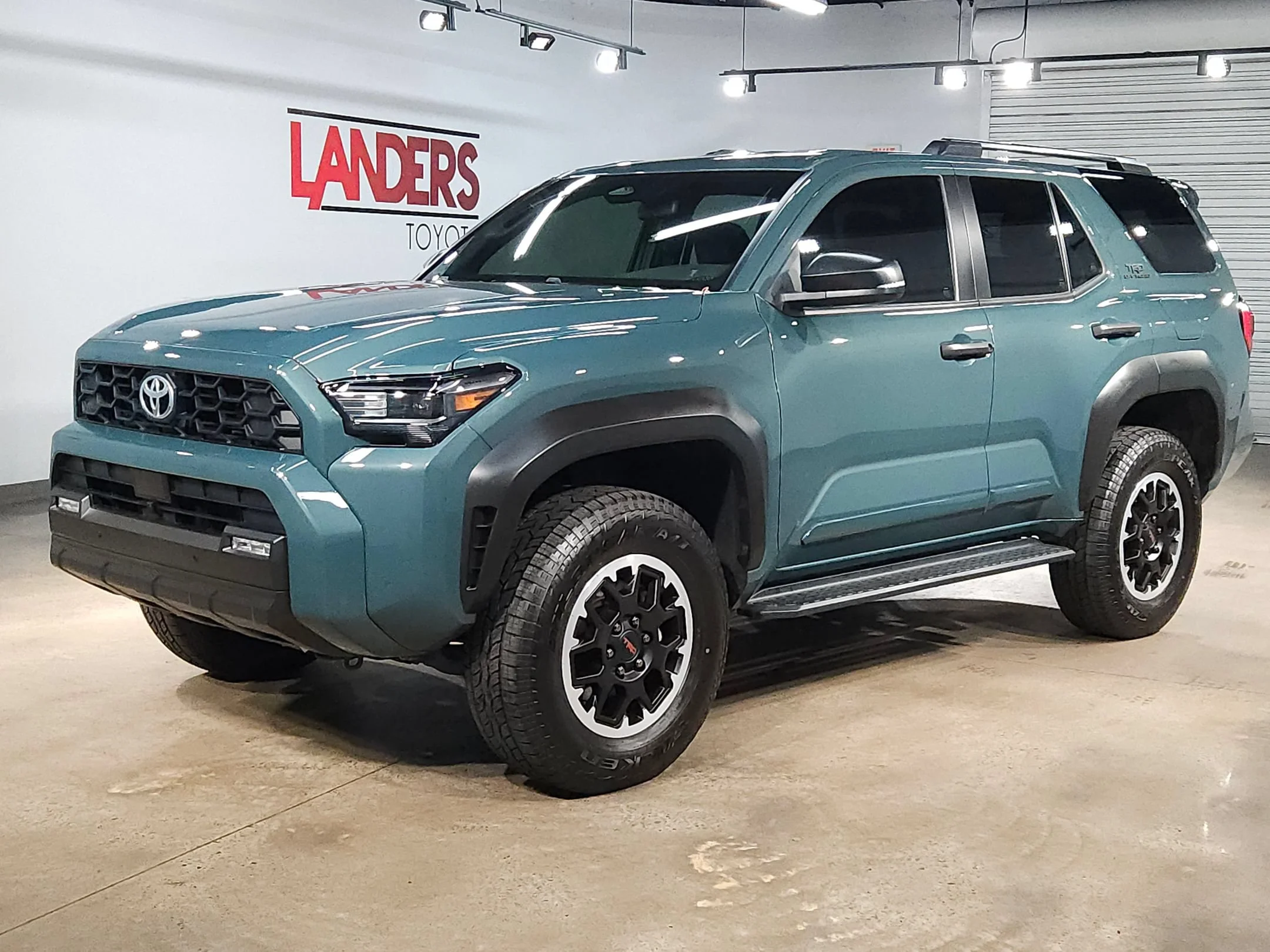 Certified Used 2025 Everest Toyota TRD Off Road image 3
