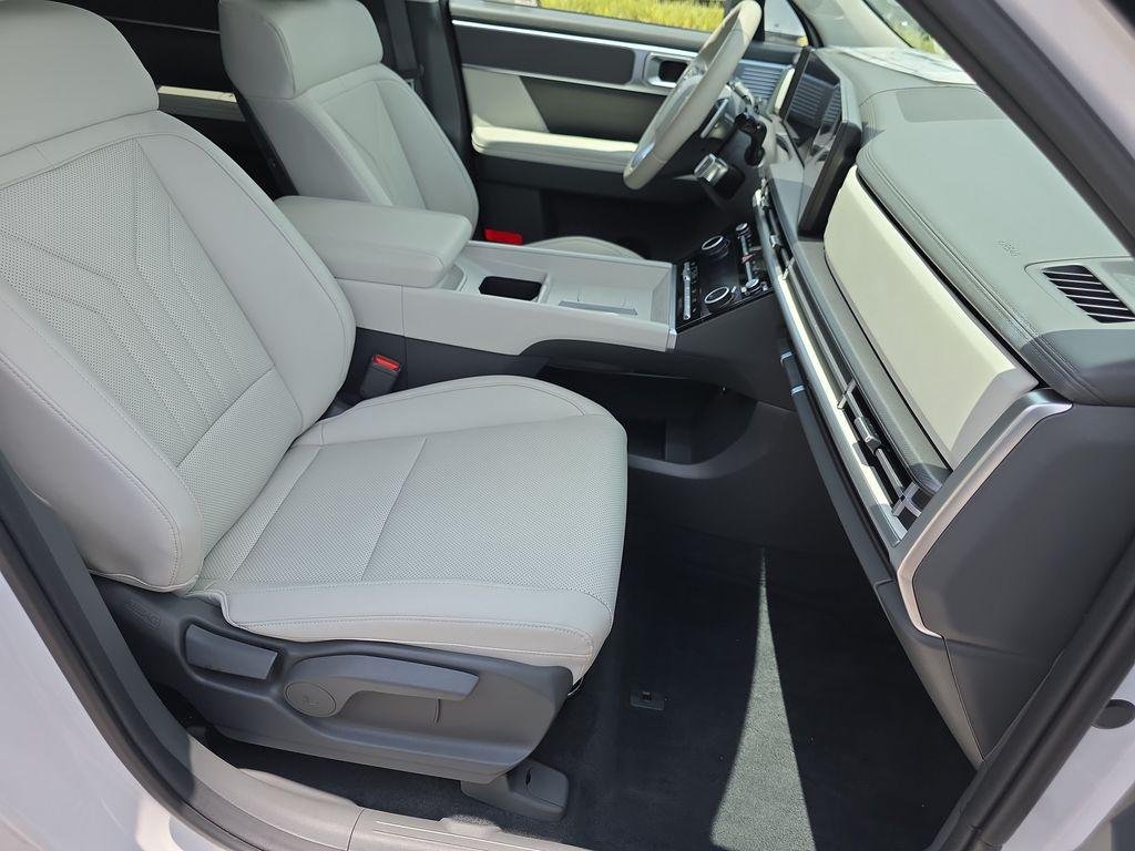 New 2026 Serenity White Hyundai SEL FWD image 35
