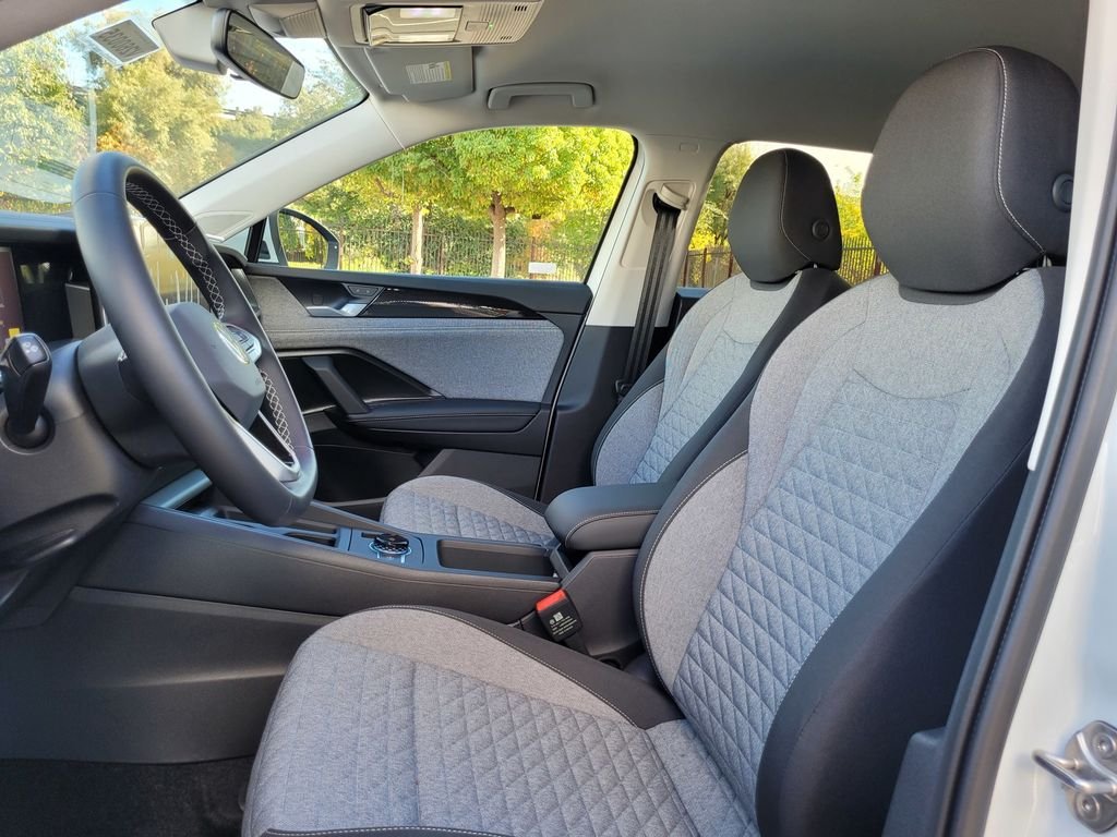 New 2026 White/off-white Volkswagen S image 11