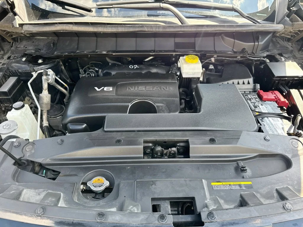 Used 2024 Blue Nissan SL image 41