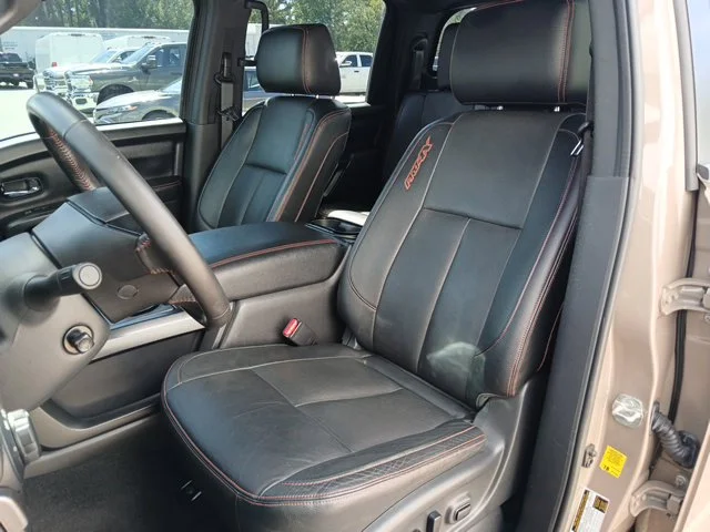 Used 2021  Nissan PRO-4X image 40