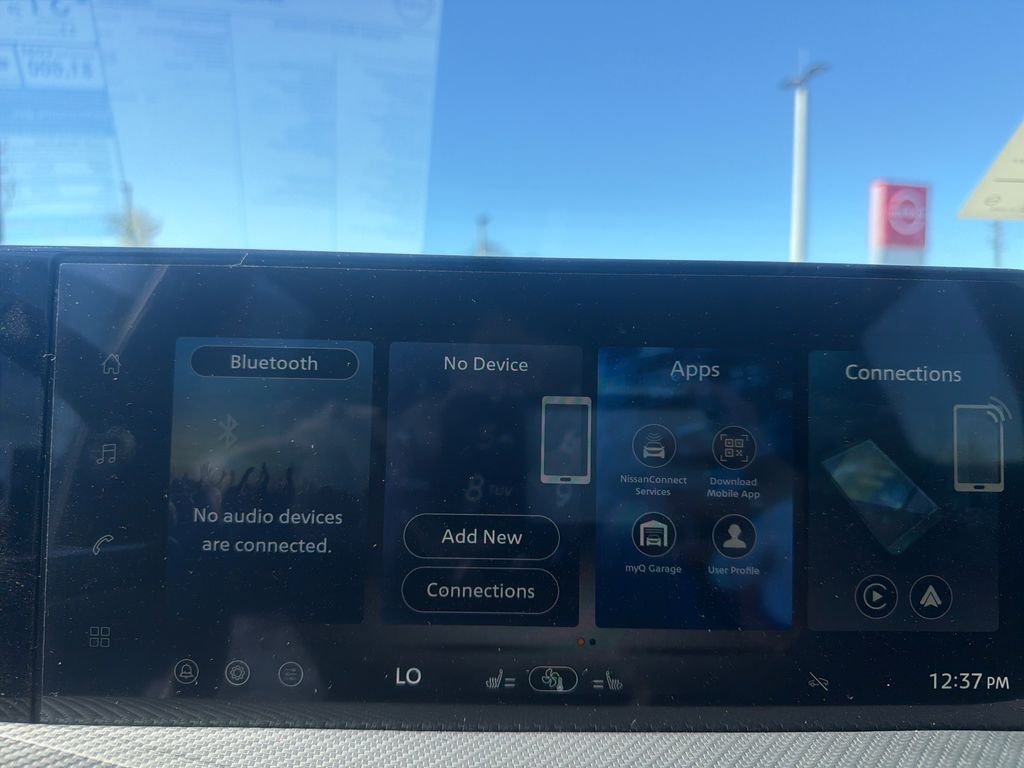 New 2026 Nissan Kicks SR 4D Sport Utility